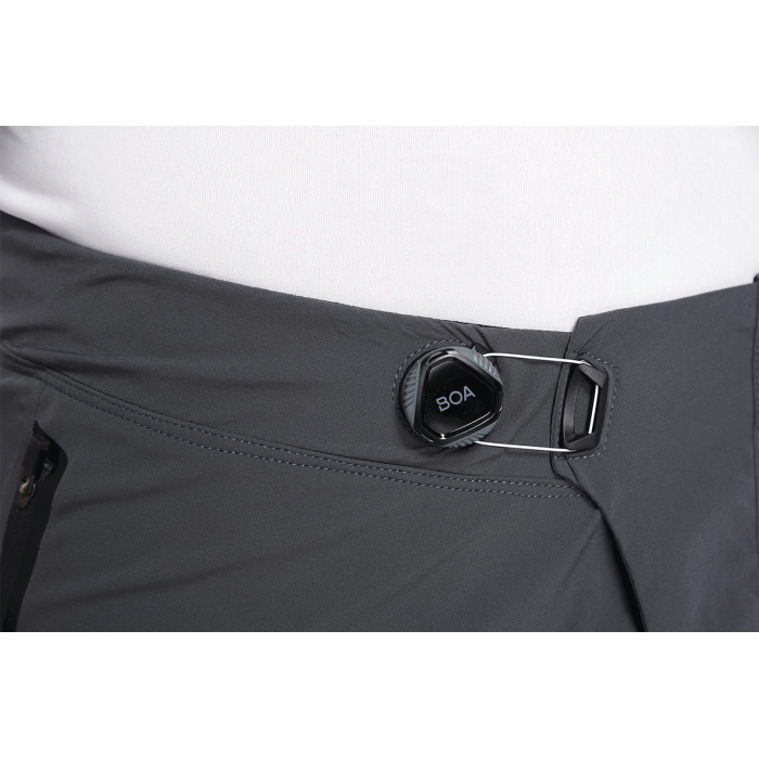 Celium Shorts